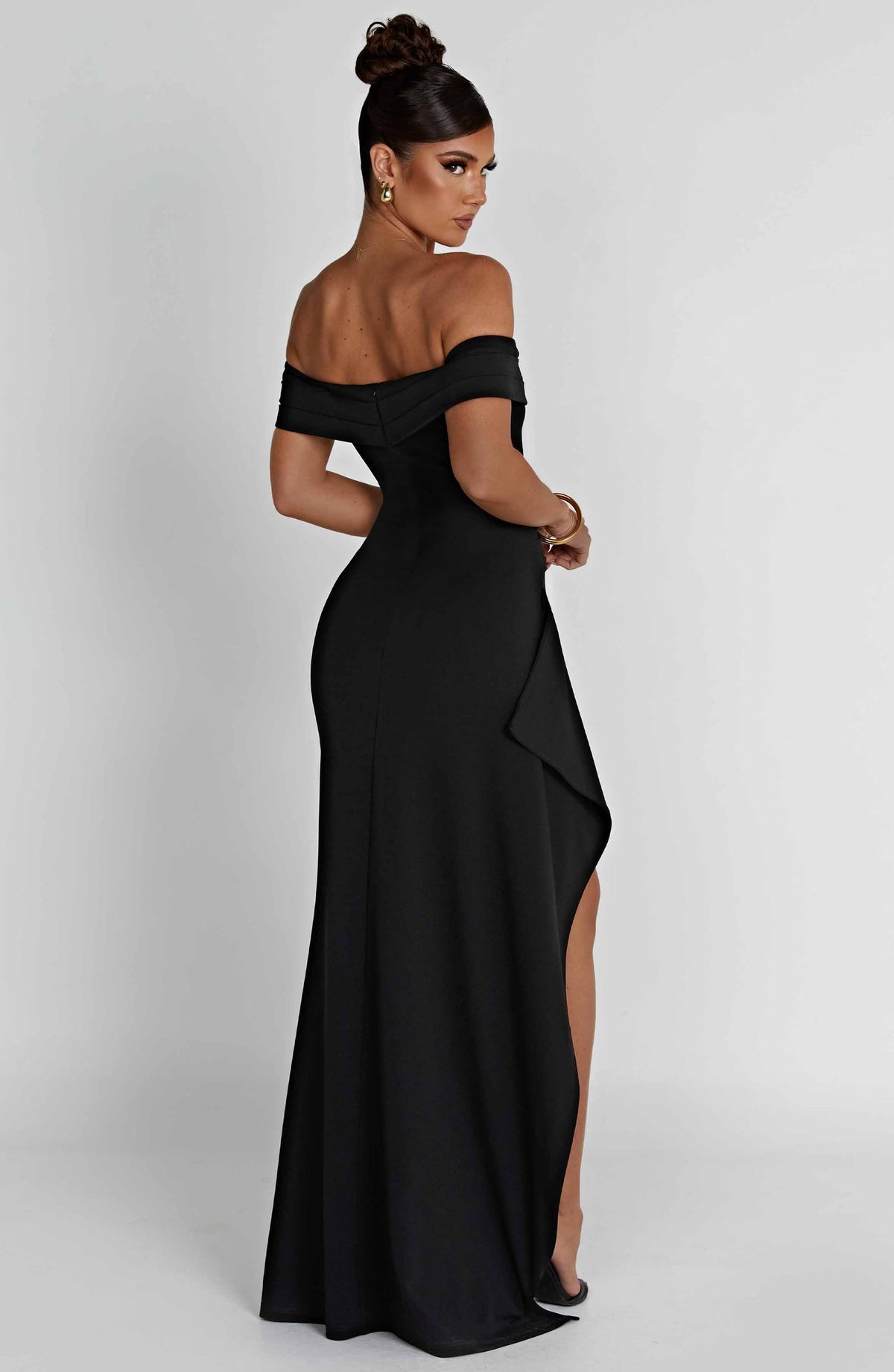 Belle | Bodycon Off-Shoulder Ruched Maxi Dress